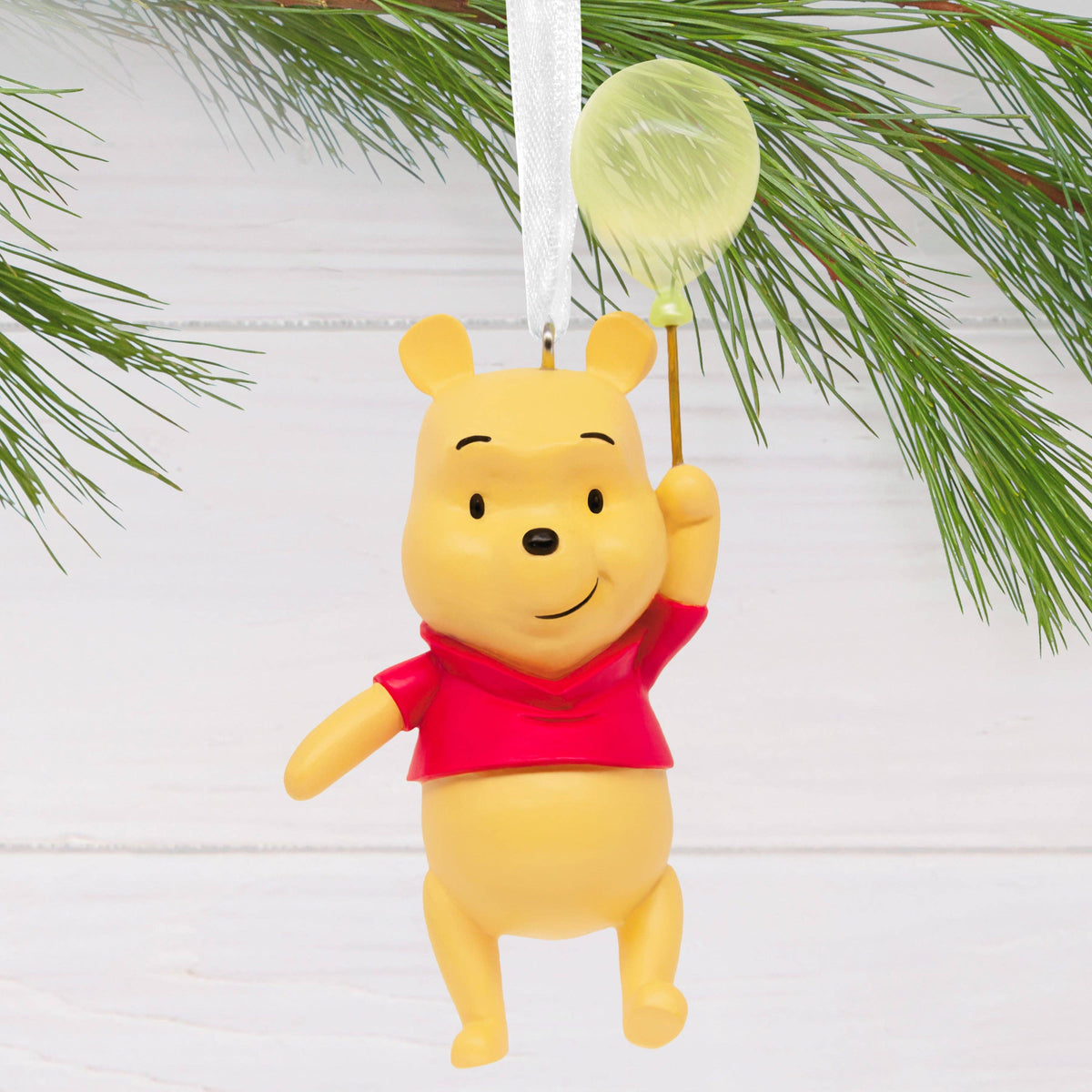 Disney Christmas Ornament  Winnie The Pooh With Balloon